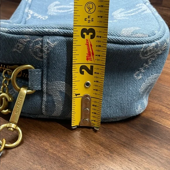 Chanel Beaute Makeup Denim Blue Crossbody Pouch Bag - Picture 12 of 16